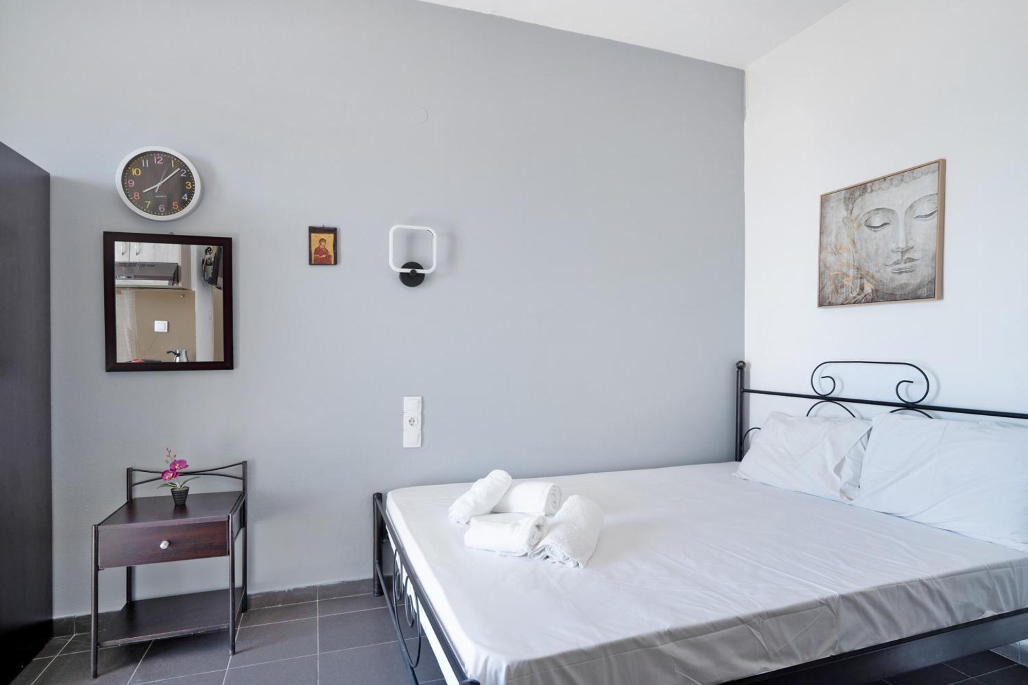 Iguana Studio 4 Preveza Luaran gambar